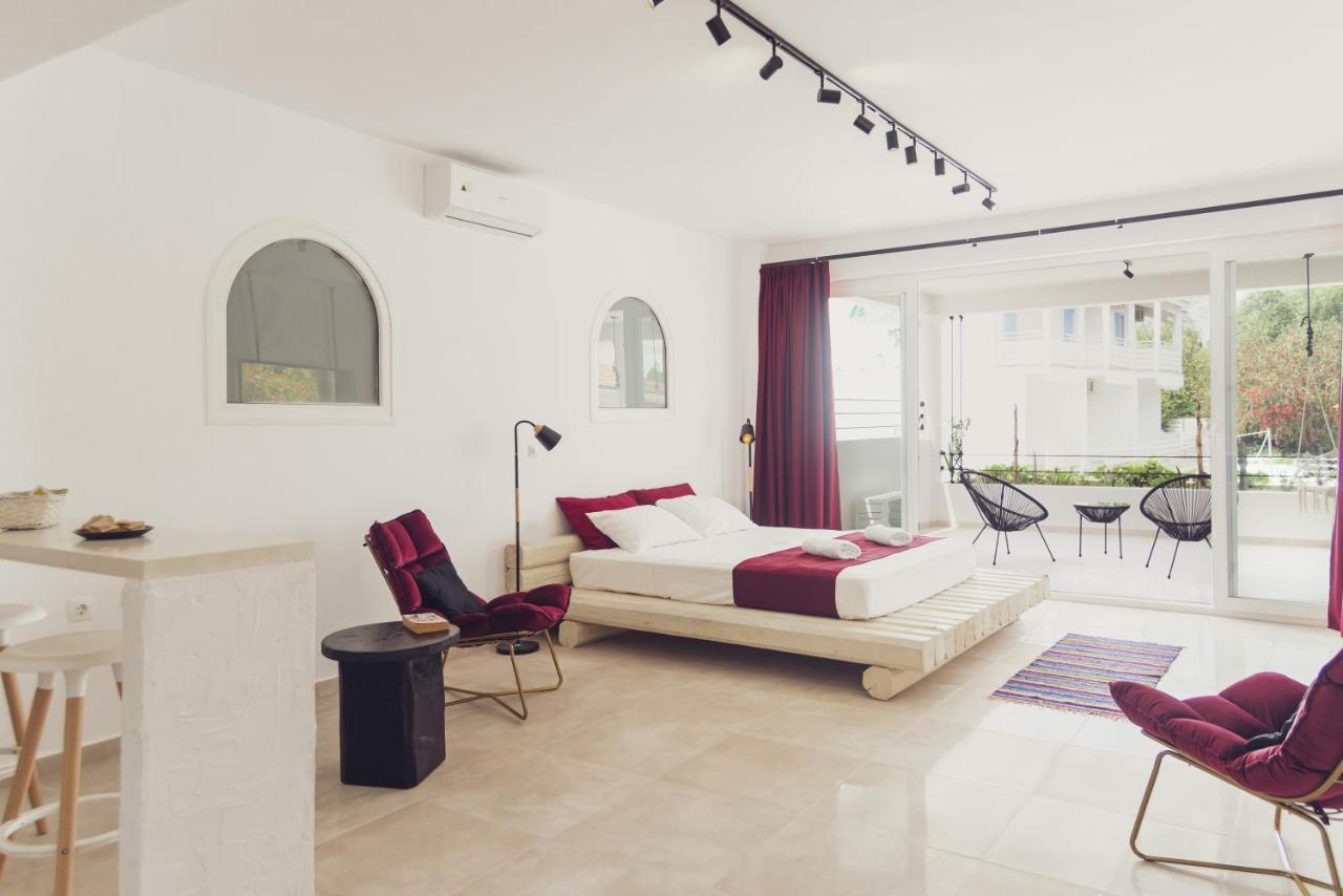 Three Seasons Apartment Kavos Exterior photo