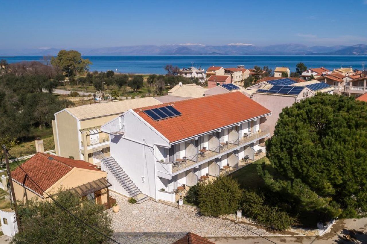 Three Seasons Apartment Kavos Exterior photo